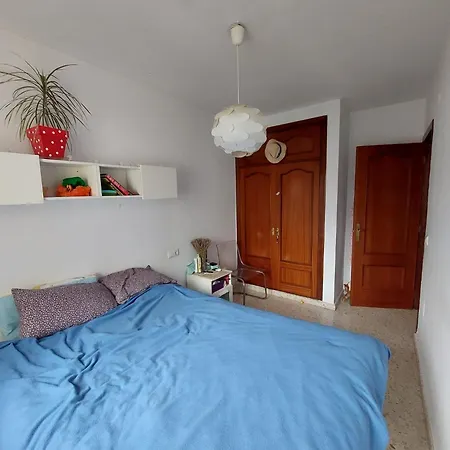 Beautiful 2-bed Next To Gibraltar *